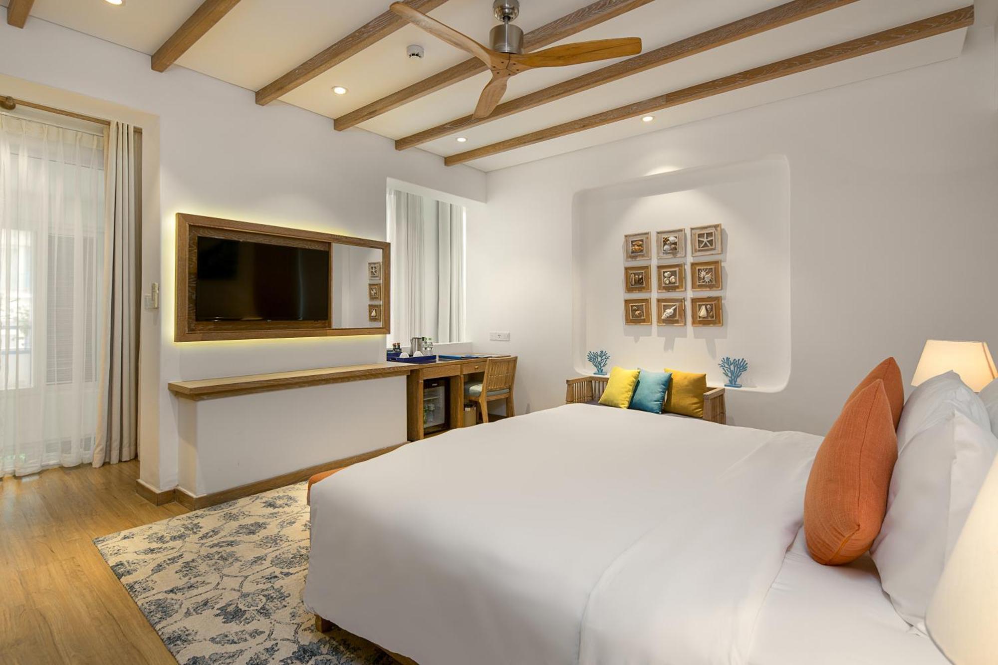 Risemount Premier Resort Da Nang Exterior photo