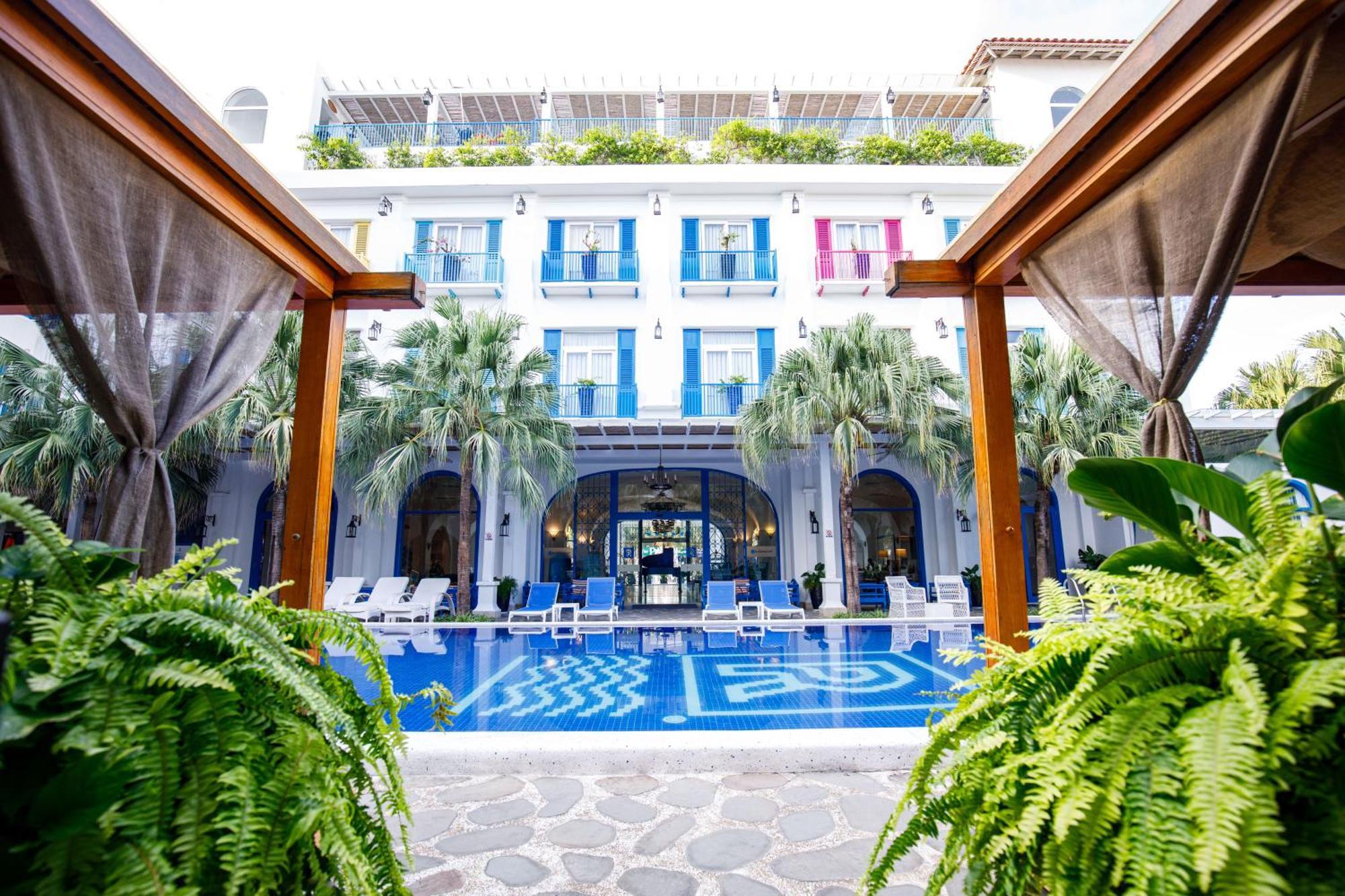 Risemount Premier Resort Da Nang Exterior photo