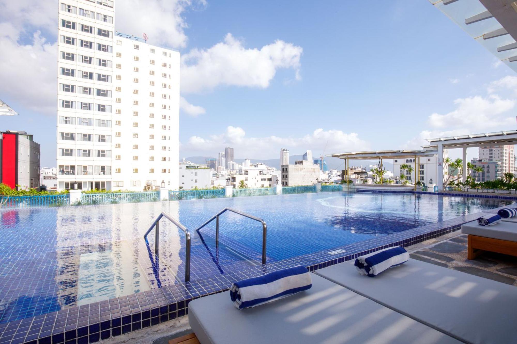 Risemount Premier Resort Da Nang Exterior photo