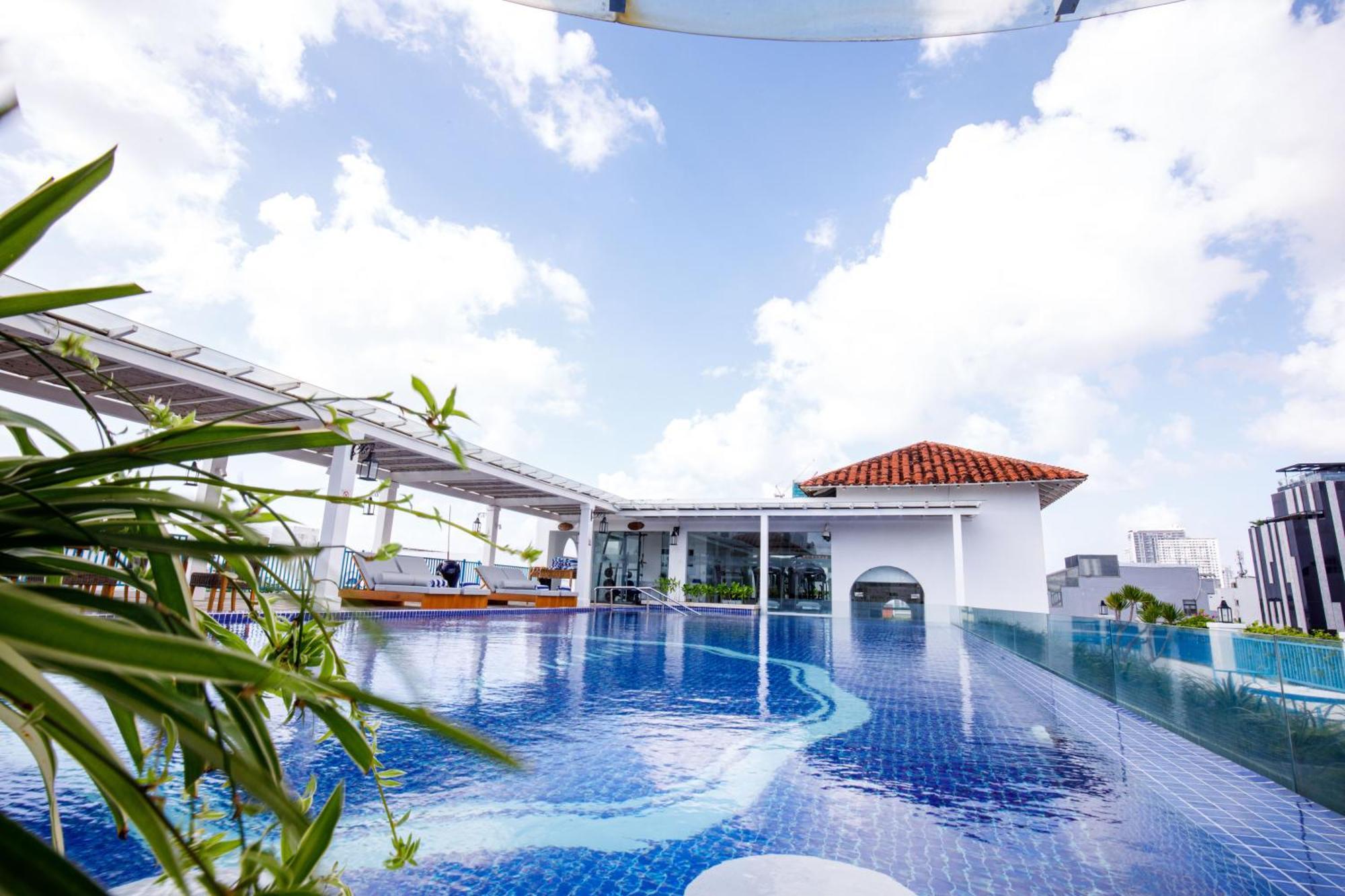 Risemount Premier Resort Da Nang Exterior photo