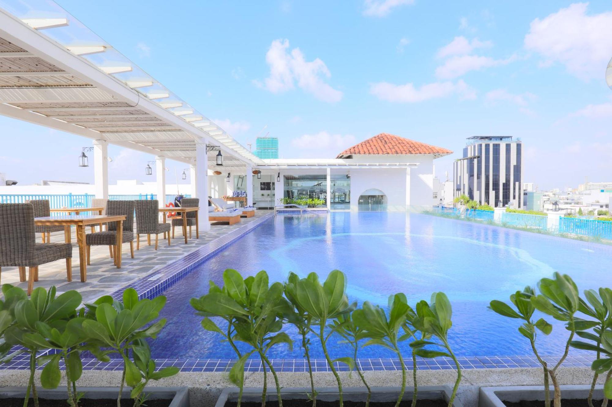 Risemount Premier Resort Da Nang Exterior photo
